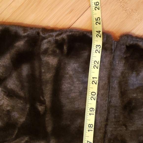 Reversible faux vest with pockets - Picture 7 of 13